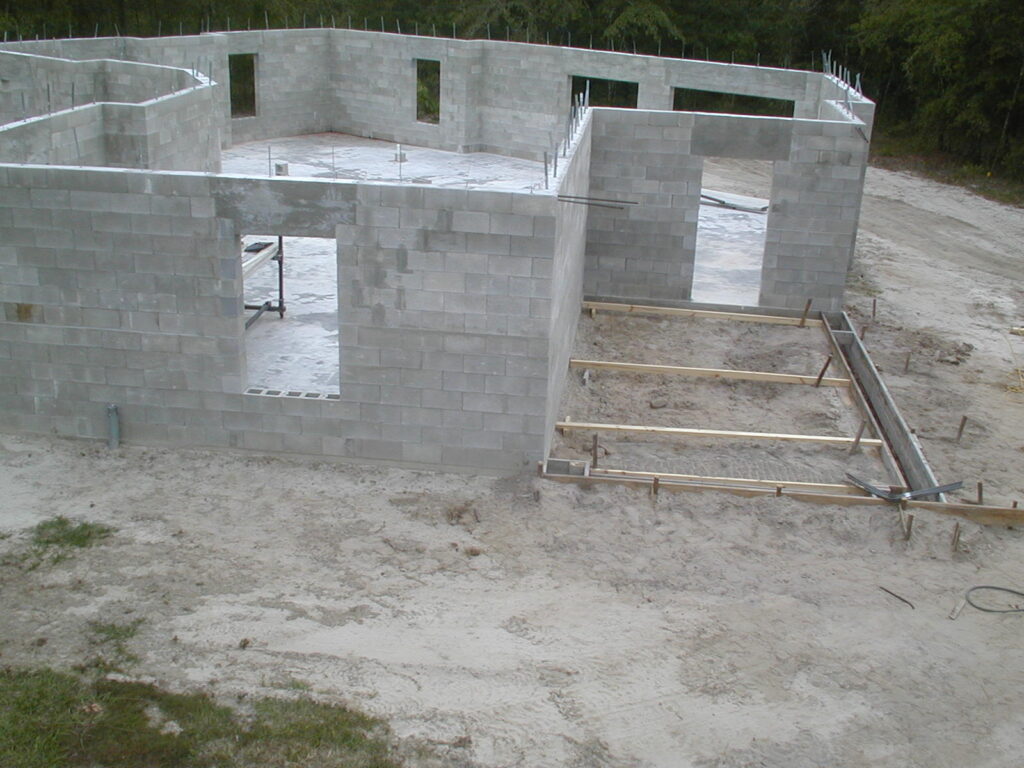 Picture of dry stacked block construction house bond beam.